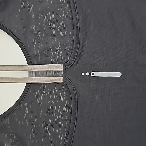 Punto Blanco Active Tank Top Size XS Black Gray Racer Back Reflective Strip - Picture 6 of 6